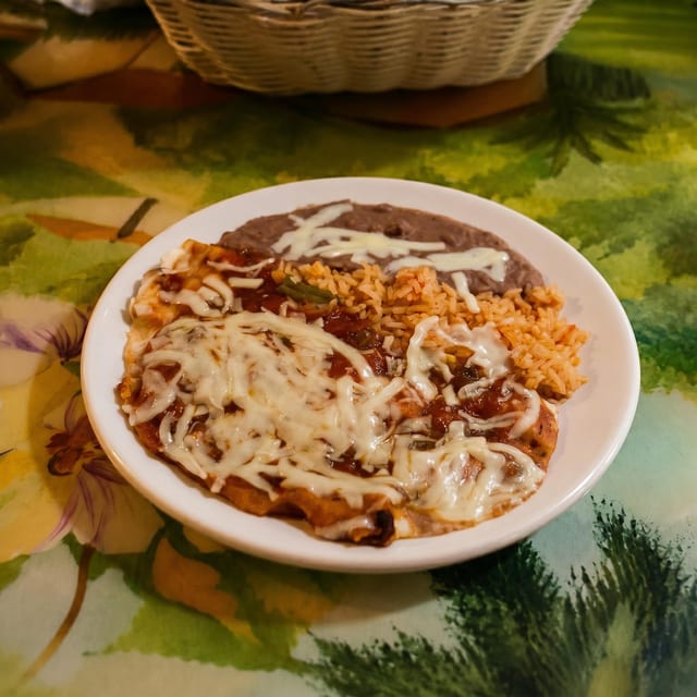 24. Vegetarian Deluxe